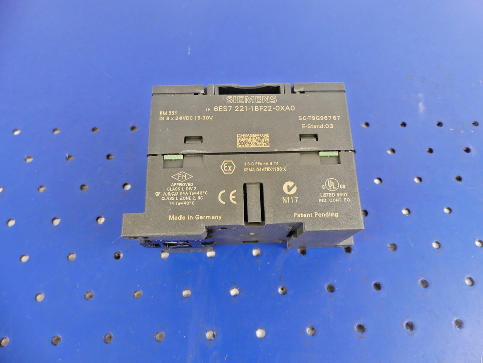 SIEMENS 6ES7222-1HF22-0XA0