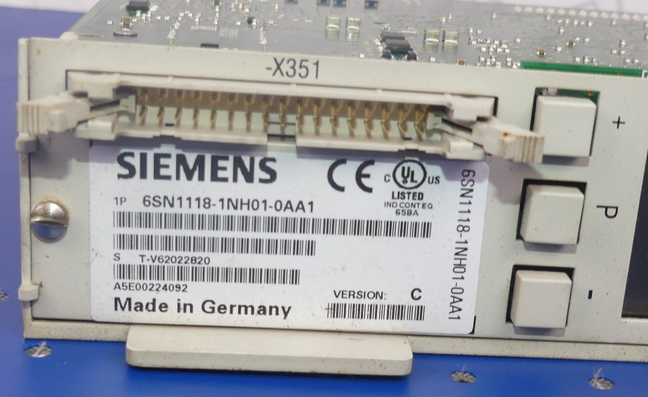 SIEMENS 6SN1118-1NH01-0AA1