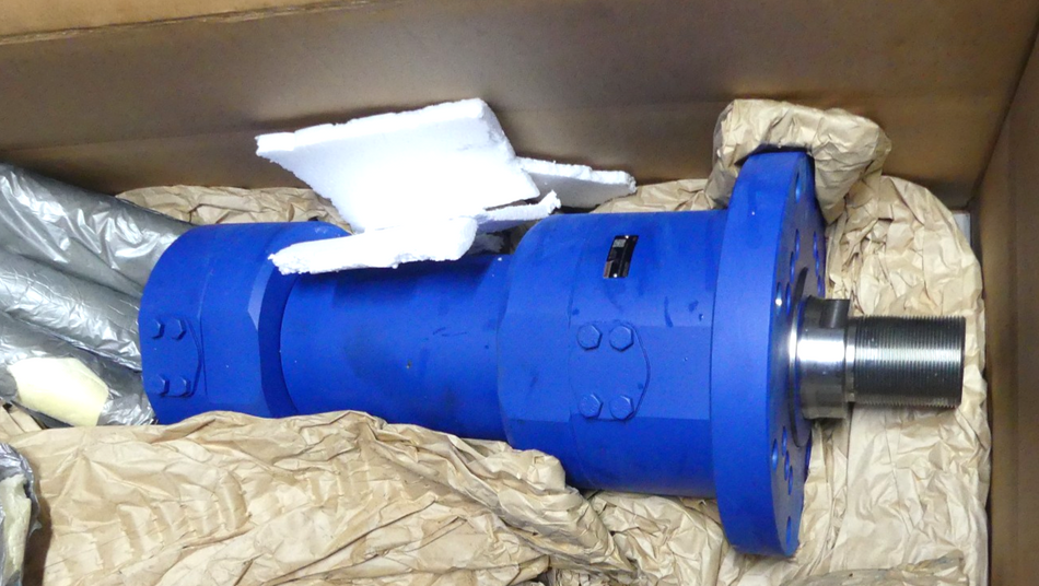 Rexroth CDH2MF3/160/110/220A30/D11CHUTW Neu