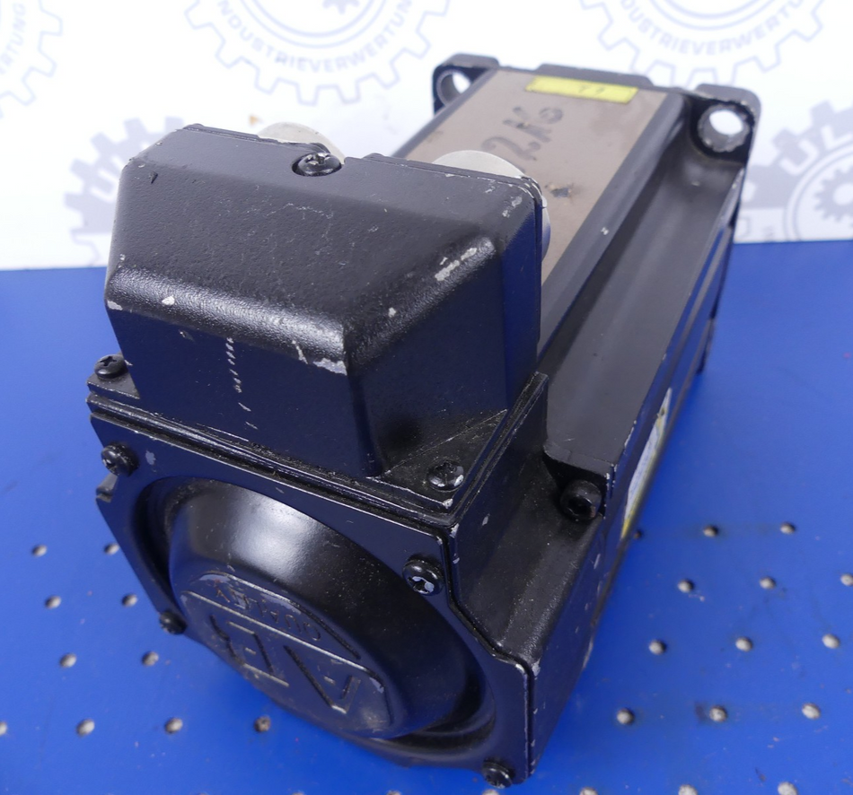 Allen-Bradley MPL-B430P-MJ22AA Servo Motor