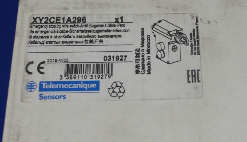 TELEMECANIQUE XY2CE1A296 NEU