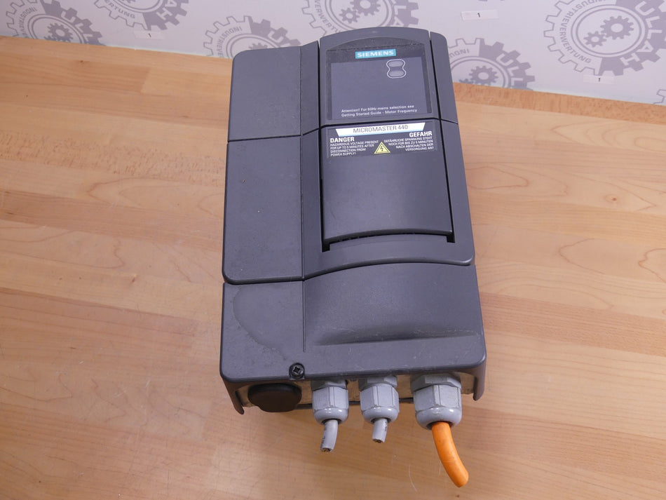 Siemens 6SE6440-2UC22-2BA1 / 6SE6 440-2UC22-2BA1