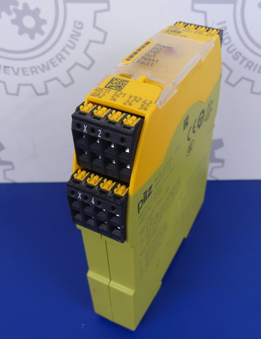 Pilz PNOZ s4 C24VDC 3n/o 1n/c 751104 Expand Sicherheitsrelais