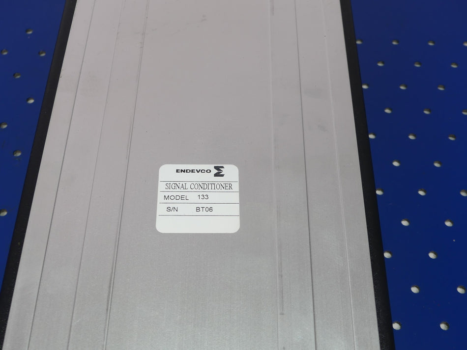 Endevco Modell 133 Signal Conditioner S/N BT06