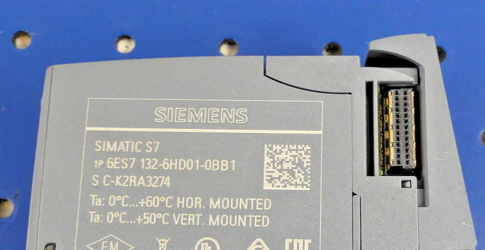 SIEMENS 6ES7132-6HD01-0BB1