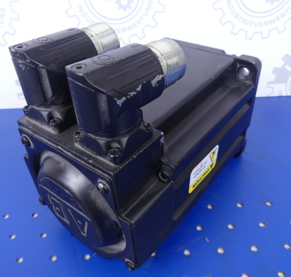 Allen-Bradley MPL-B320P-MK72AA Servo Motor