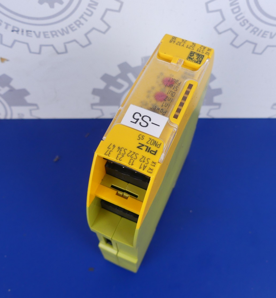 Pilz PNOZ s5 C 24VDC 2n/o 2n/o 1 coated 751185