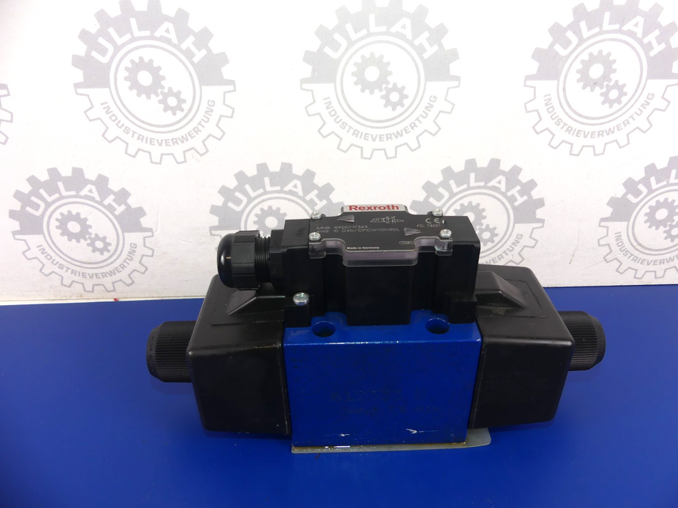 Rexroth 4WE 10 D40/OFCW110N9DL MNR: R900717363 + R900219602