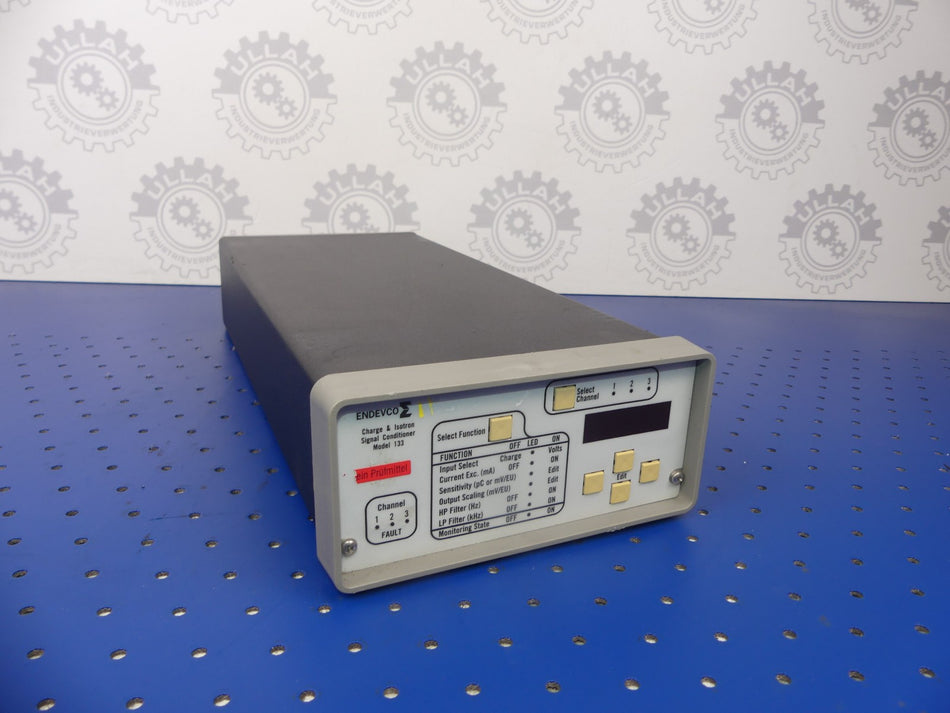 Endevco Modell 133 Signal Conditioner S/N BN73