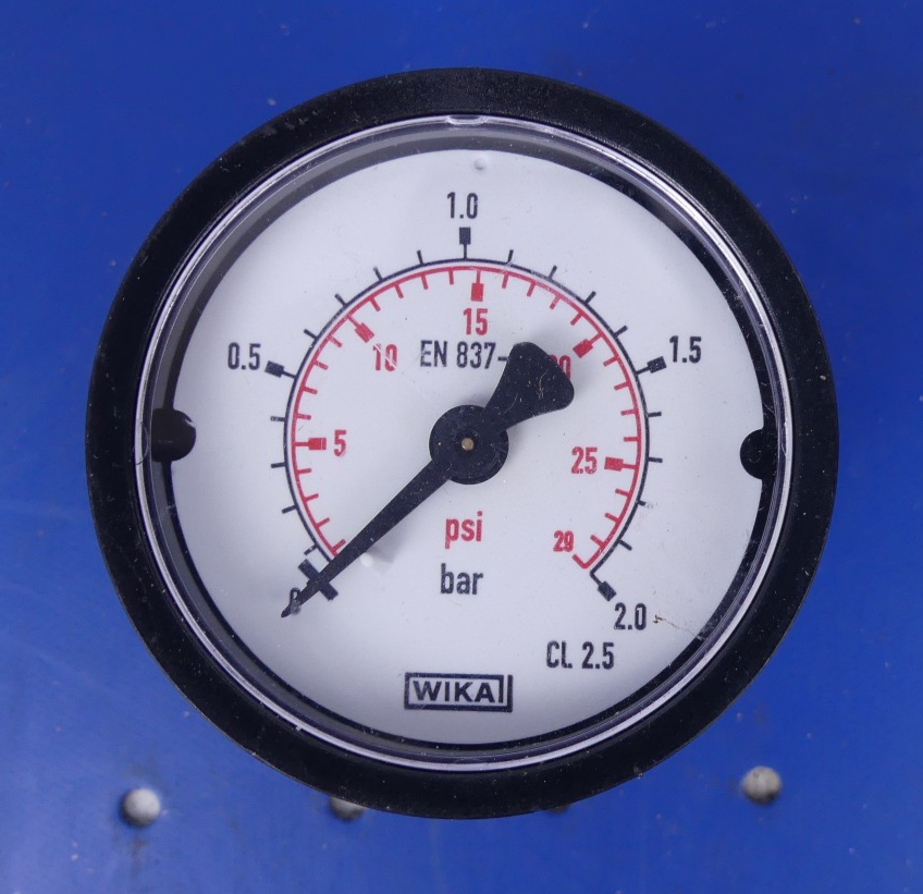 WIKA D50 0-2bar 1/8" CL.2.5  Kunststoffgehäuse Waagerecht Manometer