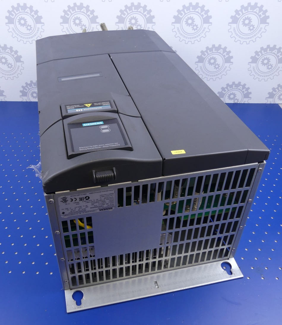 SIEMENS 6SE6440-2AD31-5DA1 6SE64402AD315DA1 MICROMASTER