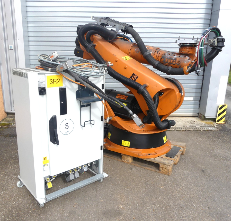 KUKA ROBOTER KR 240 L210-2 2000 + Steuerung KR C2 ed05 B.j 2007