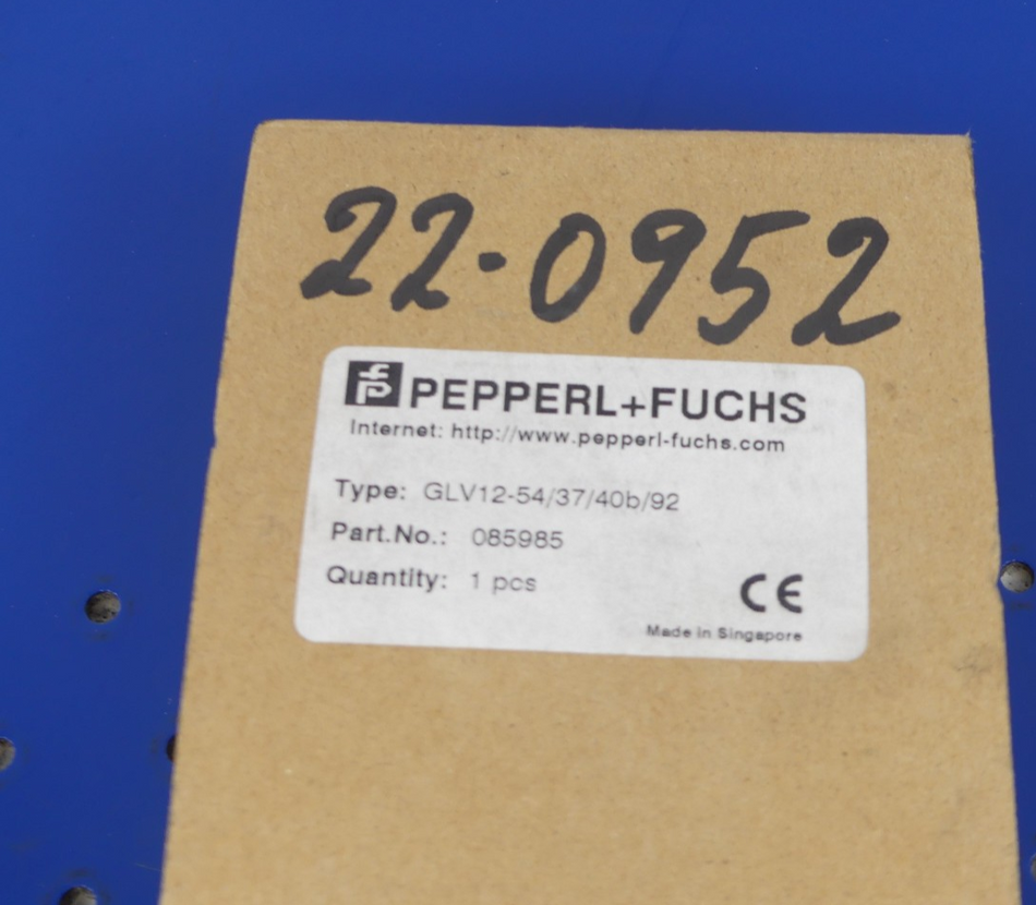 PEPPERL & FUCHS GLV12-54/37/40B/92  neu