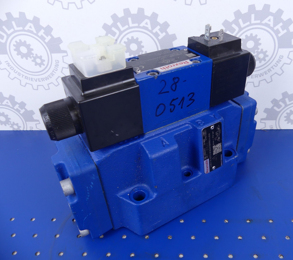 Rexroth 4WE6D62/OFEW230N9K4/B10 R900944808+4WWEH16HD72/OFEW23N9EK4/B10 R90126365