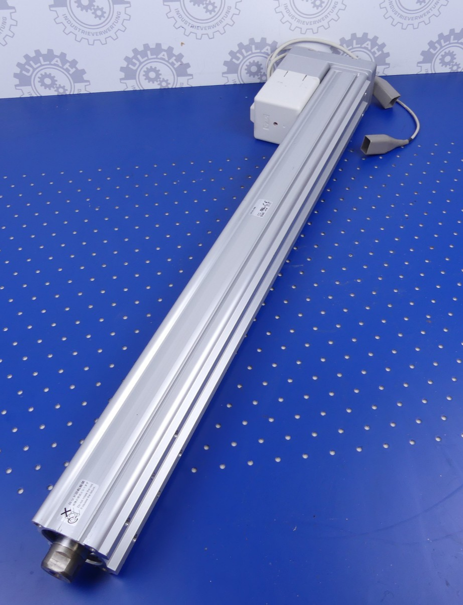 SMC LEY32C 500W Linearmotor