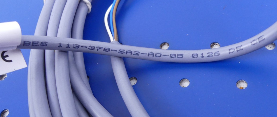 Balluff BES 113-370-SA 2-A0-05 0313 DE CE Sensor