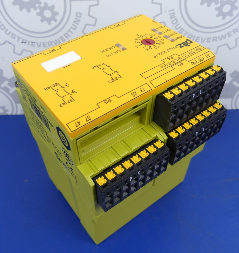 PILZ  PNOZ XV2.1 3 /24-240VACDC 2n/o 2n/ot  787542100325 Sicherheitsschaltgerät