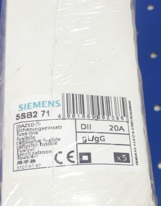 SIEMENS 5SB271 25 Stück NEU