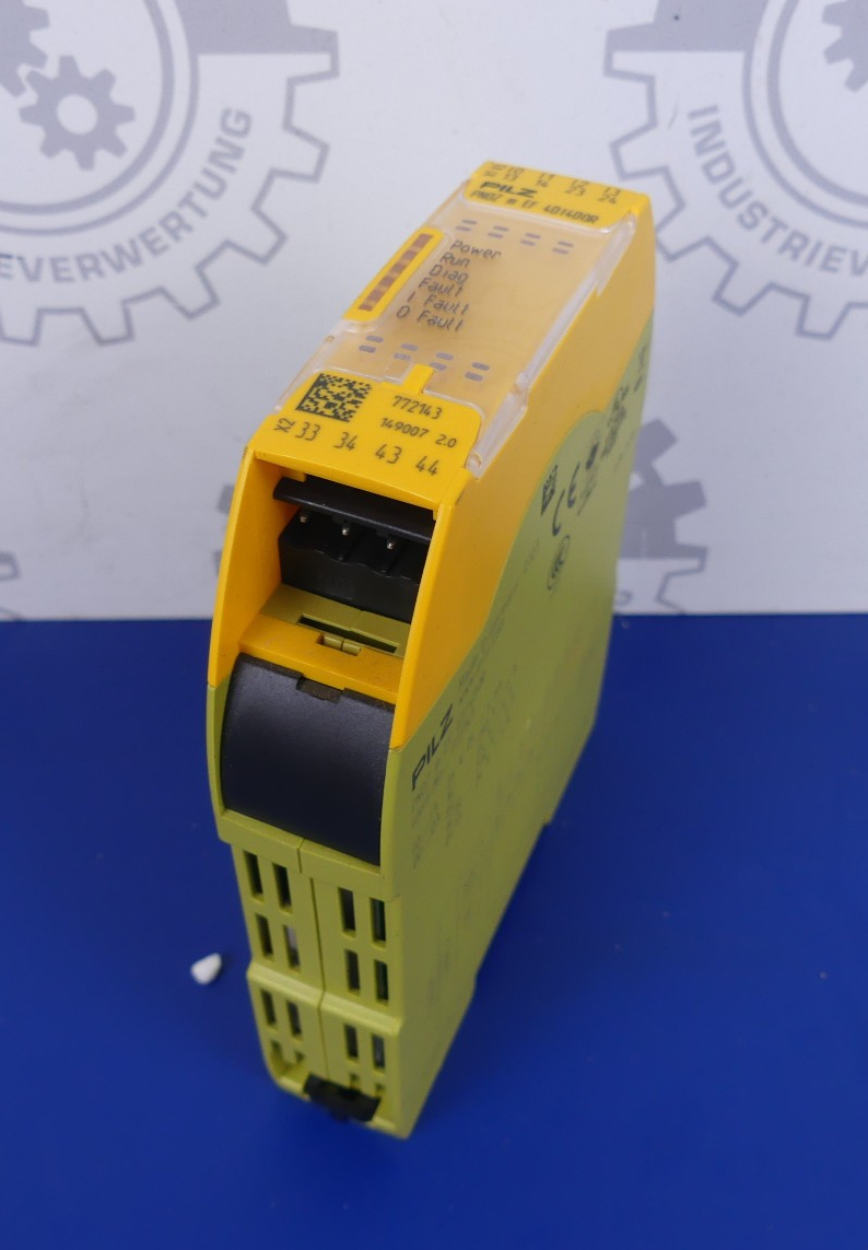 Pilz PNOZ m EF4D14D0R  772143 Expand Sicherheitsrelais