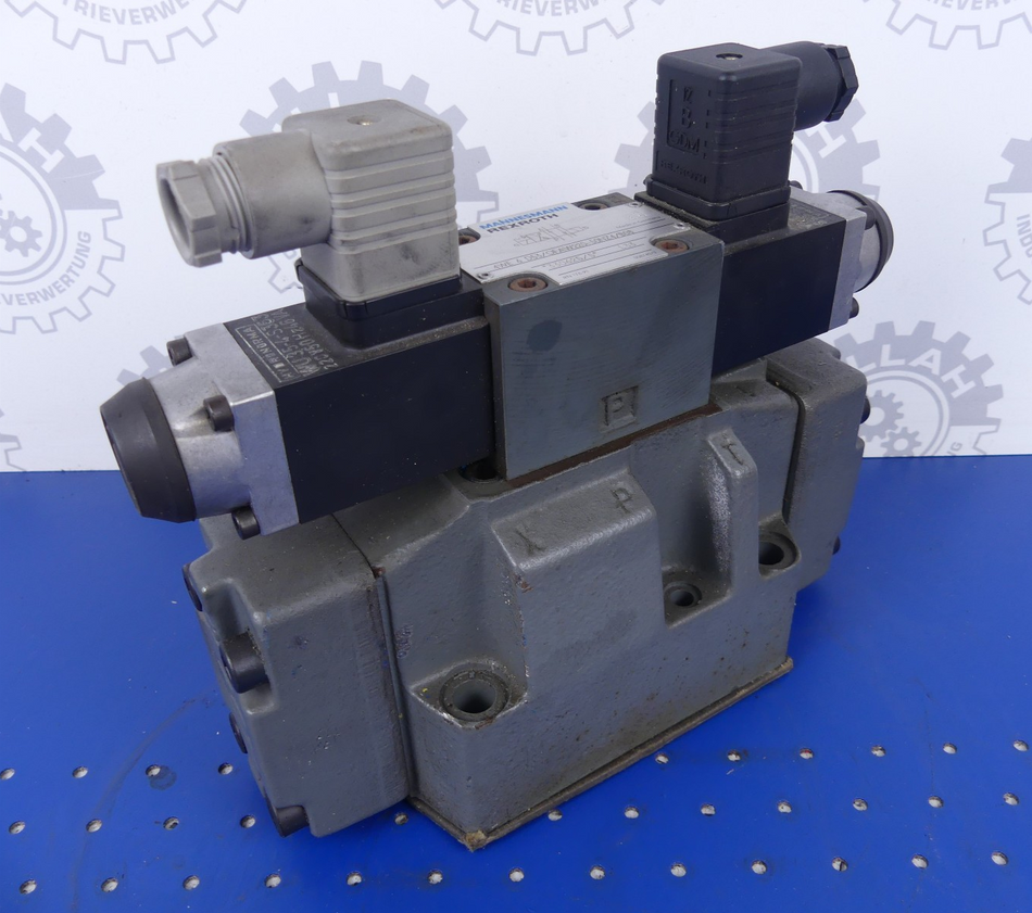 Mannesmann Rexroth 4WE 6 D53/OFAW220-50NZ4/B08