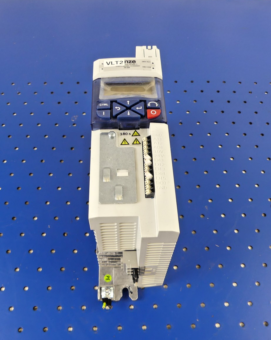 Lenze I51AE175B10010000S