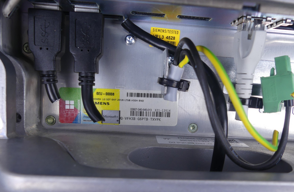 Siemens Simatic HMI 22"  A5E37636366