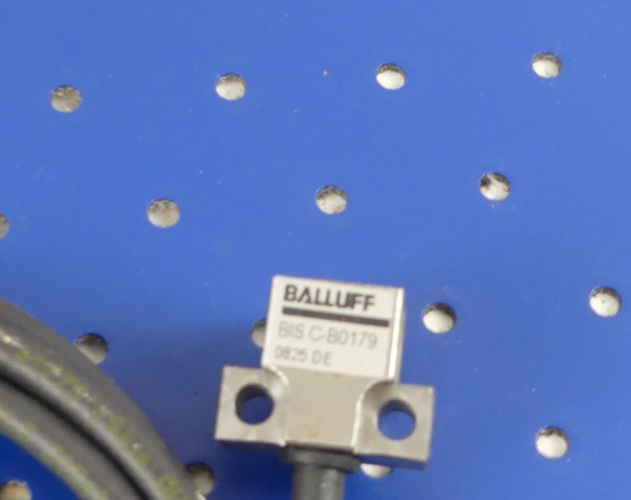 BALLUFF BIS C-B0179 NEU