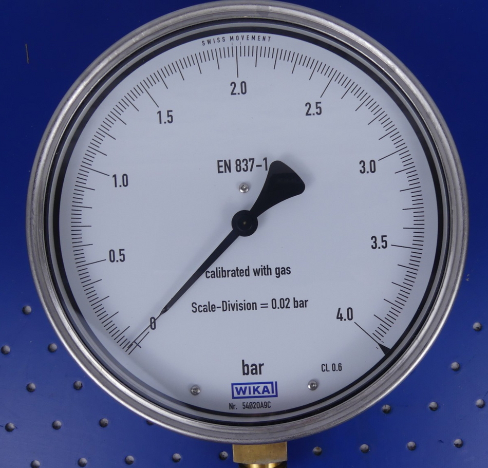 WIKA  D160 0-4bar G1/2B radial  Manometer