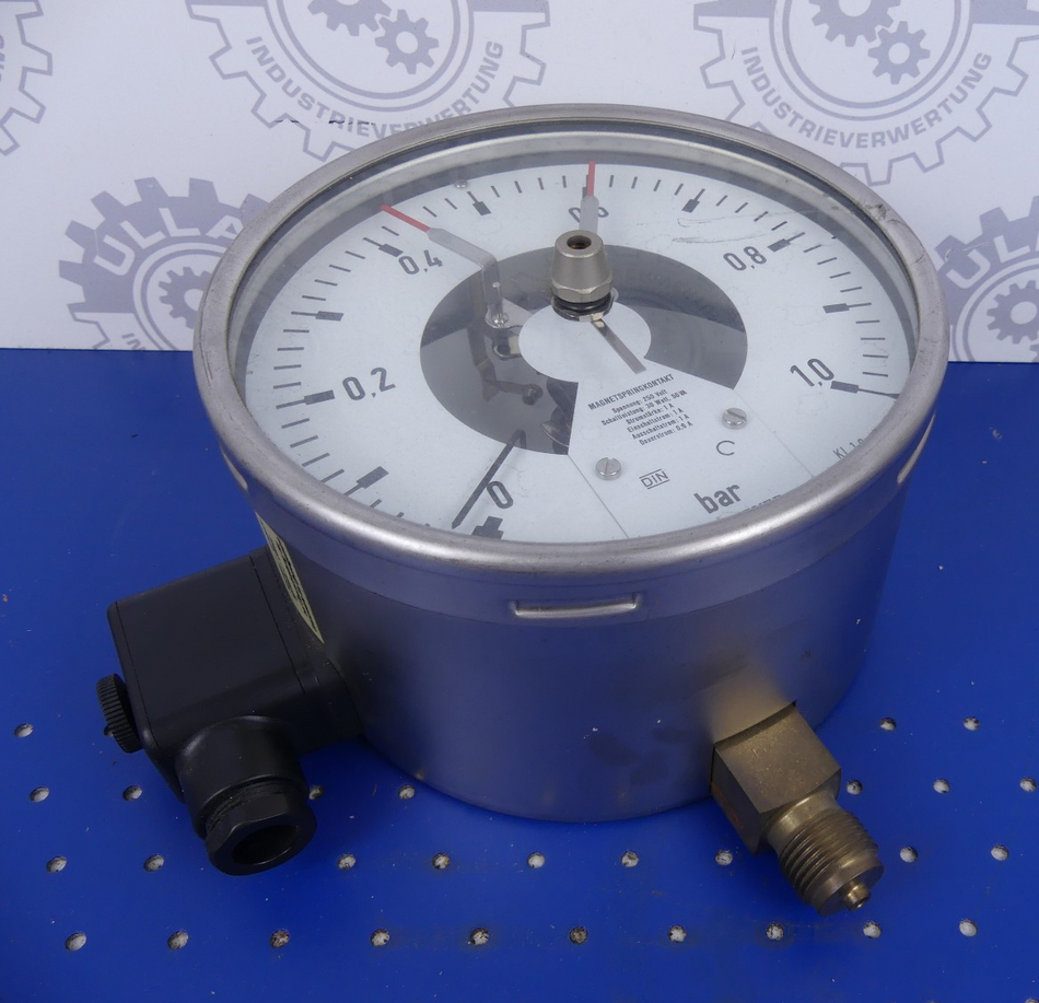 OTTOMEYER Kontaktmanometer D160 0-1Bar G1/2