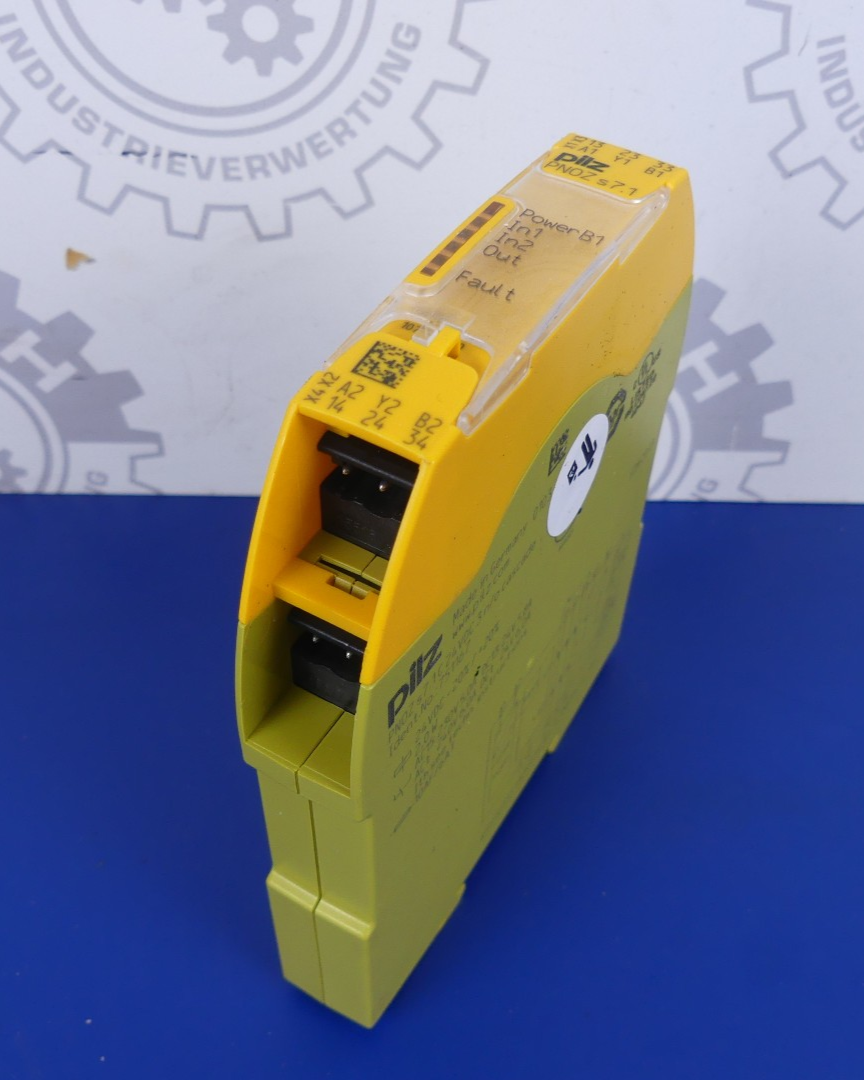 Pilz PNOZ s7.1 C 24VDC 3n/o cascade 751167