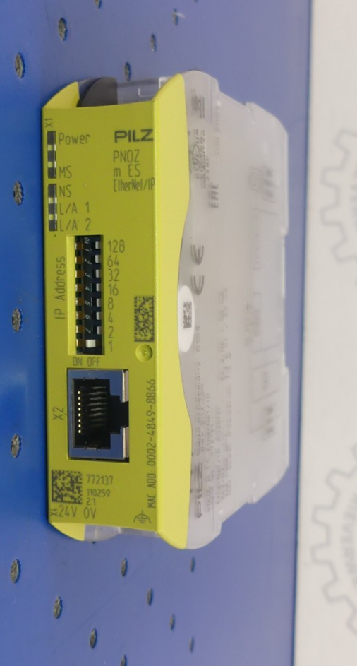 PILZ  PNOZ m ES 772137 Ethernet Adapter