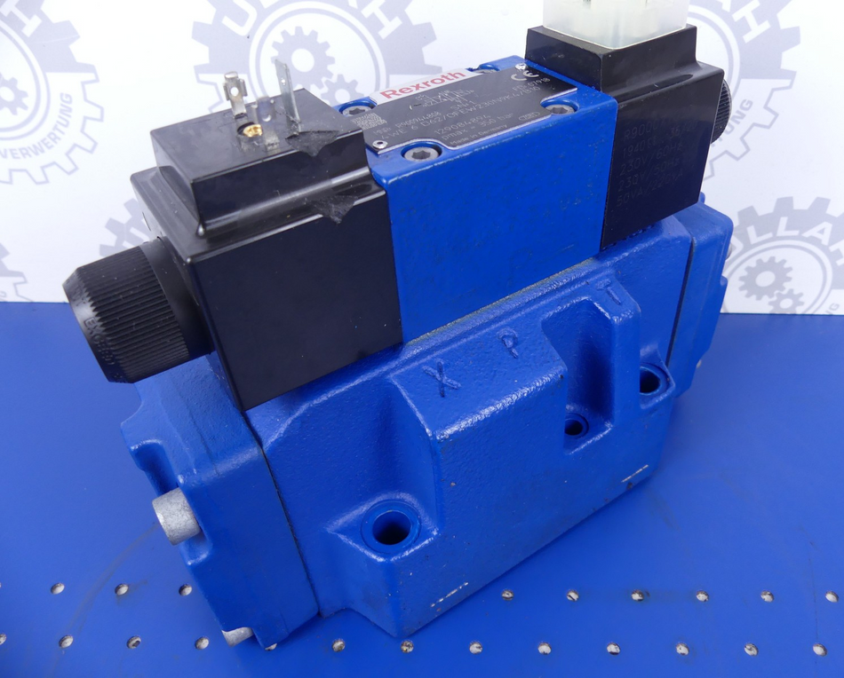Rexroth 4WE6D62/OFEW230N9K4/B10 R900944808+4WWEH16HD72/OFEW23N9EK4/B10 R90126365