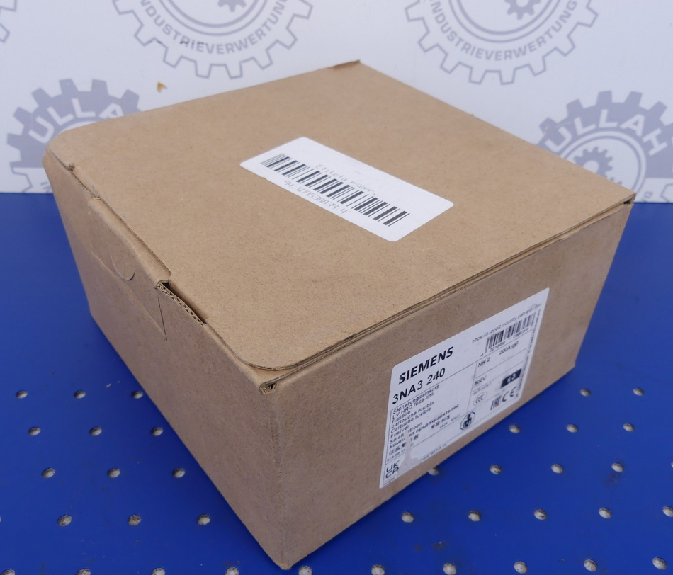 Siemens 3NA3 240 Sicherungseinsatz 3x