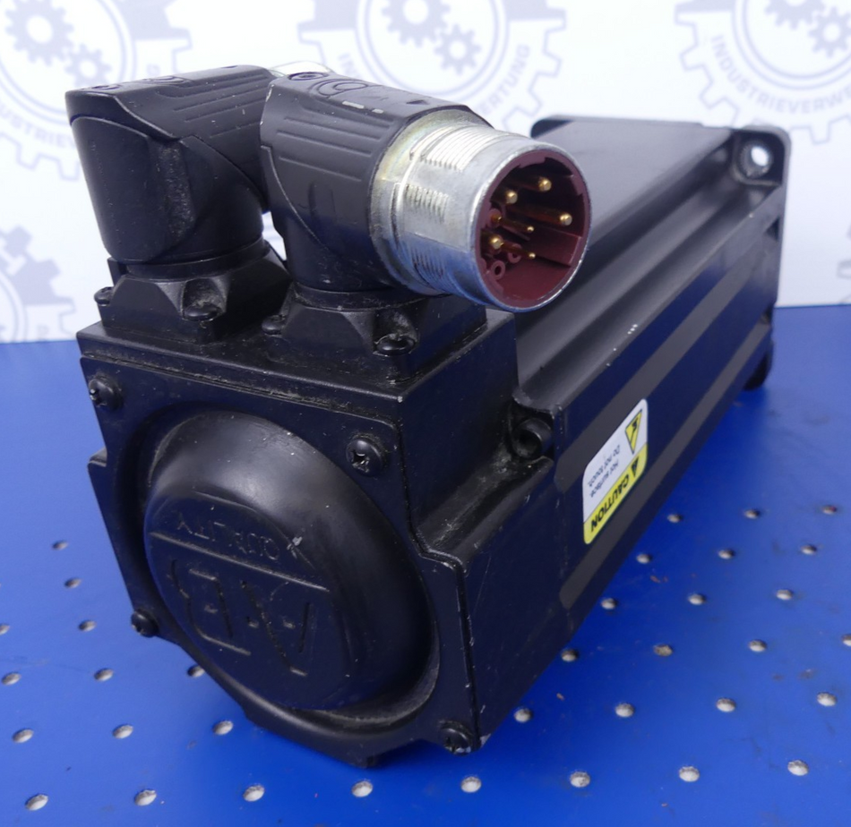 Allen-Bradley MPL-A330P-MK74AA Servo Motor