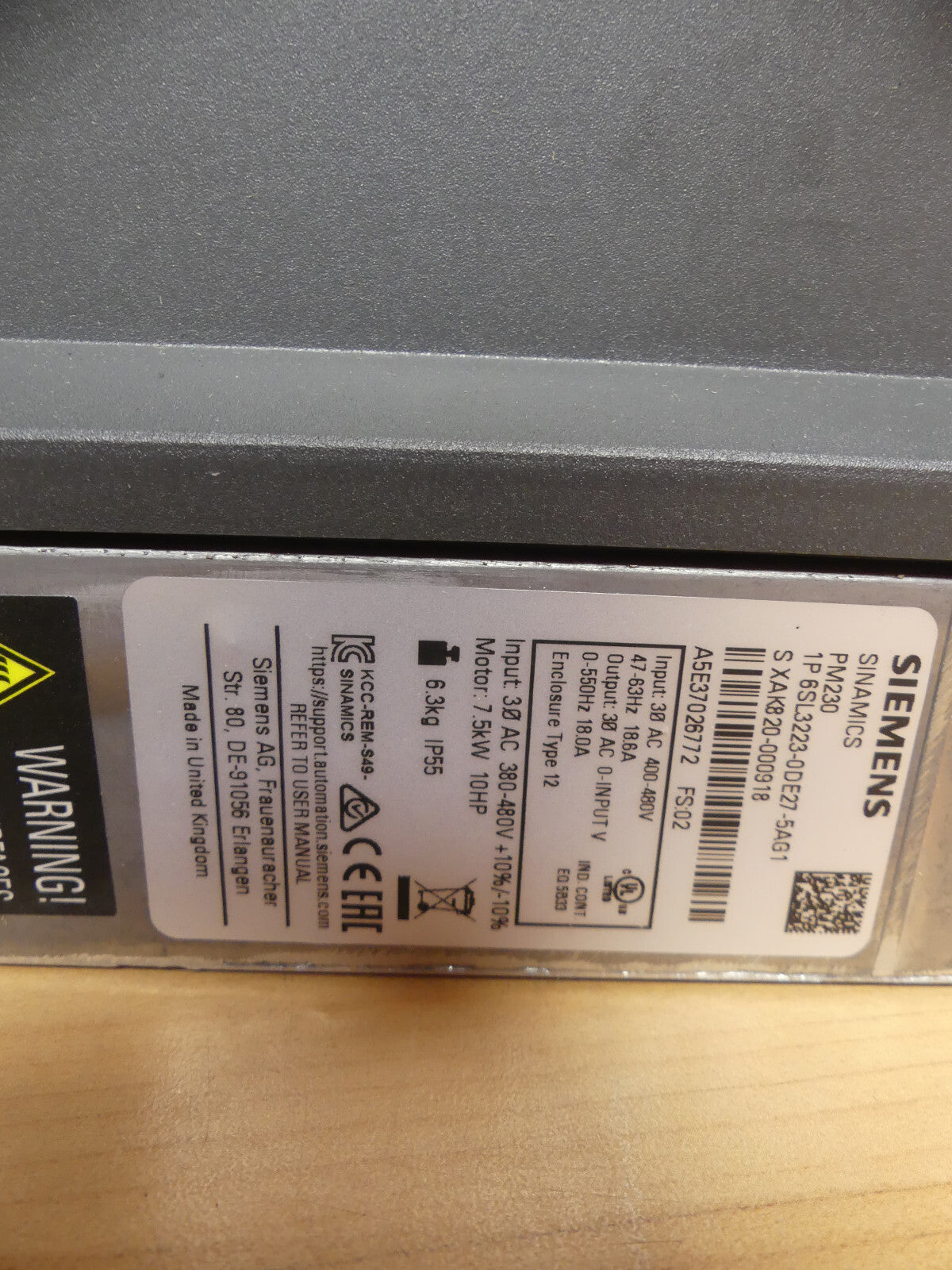 Siemens  SINAMICS PM230 6SL3223-0DE27-5AG1 / 6SL32230DE275AG1  Frequenzumrichter