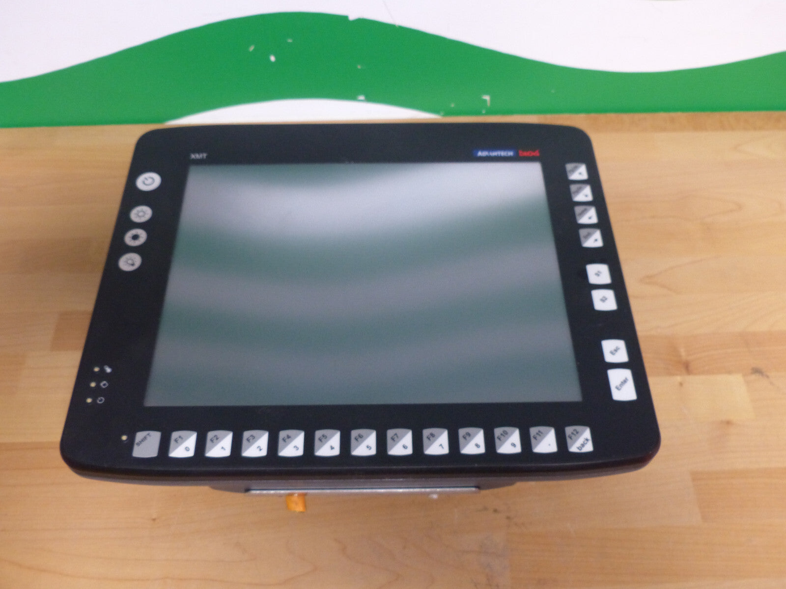 ADVANTECH DLOG XMT 5/10 165CXXXXL   mobiles Terminal SVGA