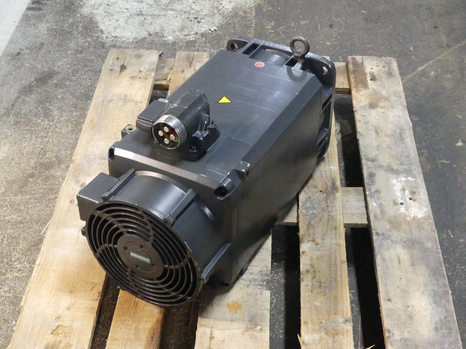 Siemens 1PH8137-1DD02-0CE1-Z