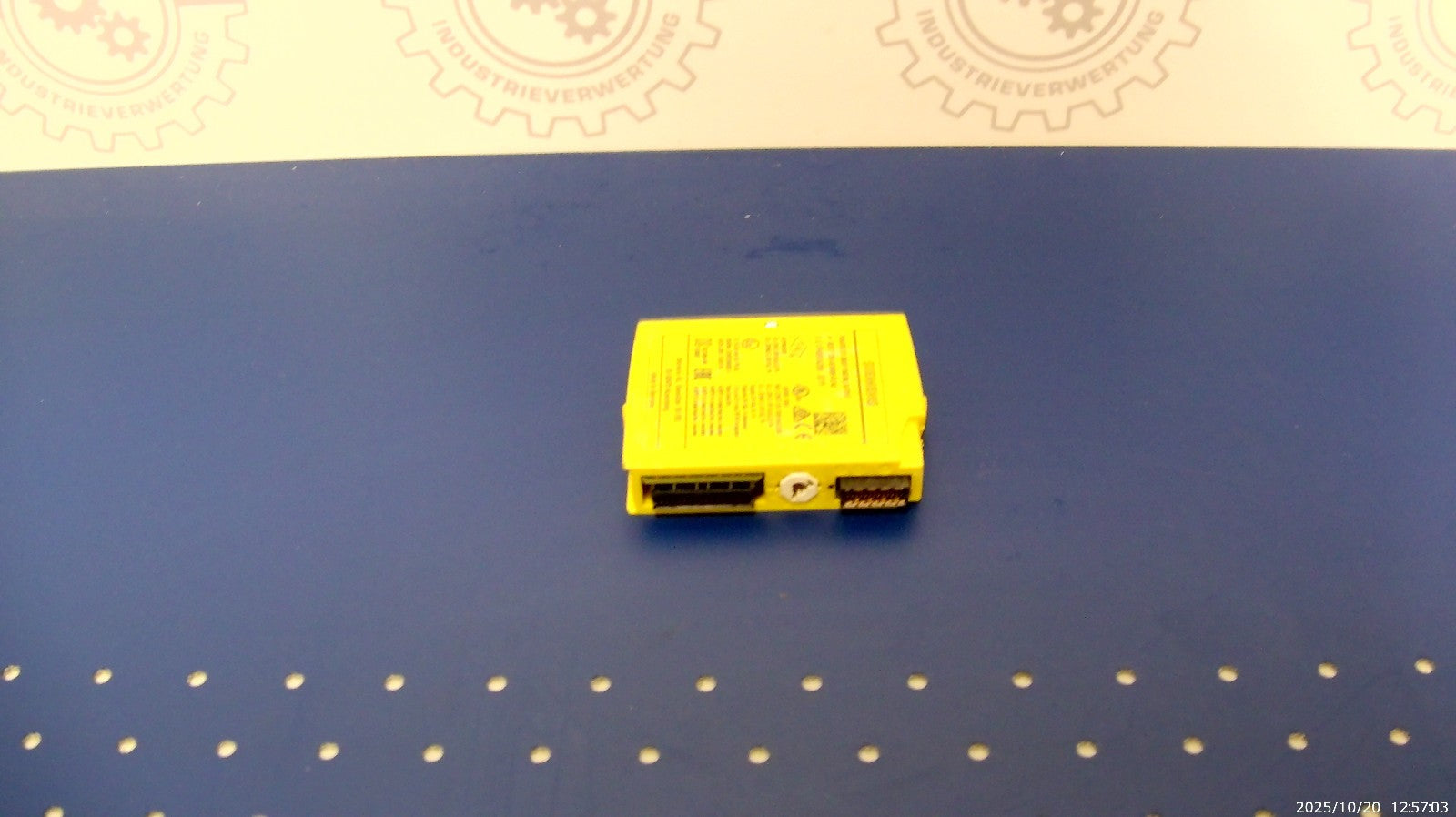 Siemens 6ES7 136-6DB00-0CA0