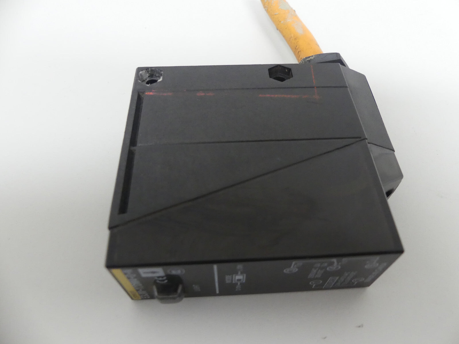 Omron E3JM-10DM4-G-N