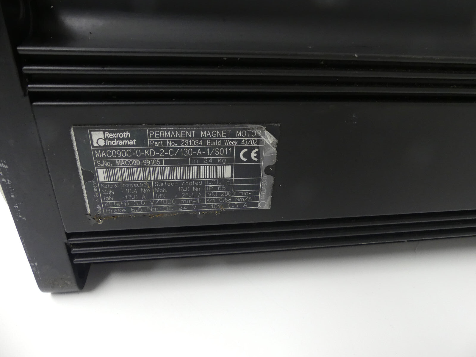 Rexroth Indramat MAC090C-0-KD-2-C/130-A-1/S011 Servomotor