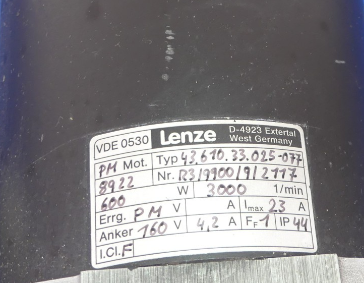 LENZE PM MOTOR 43.610.33.025.077