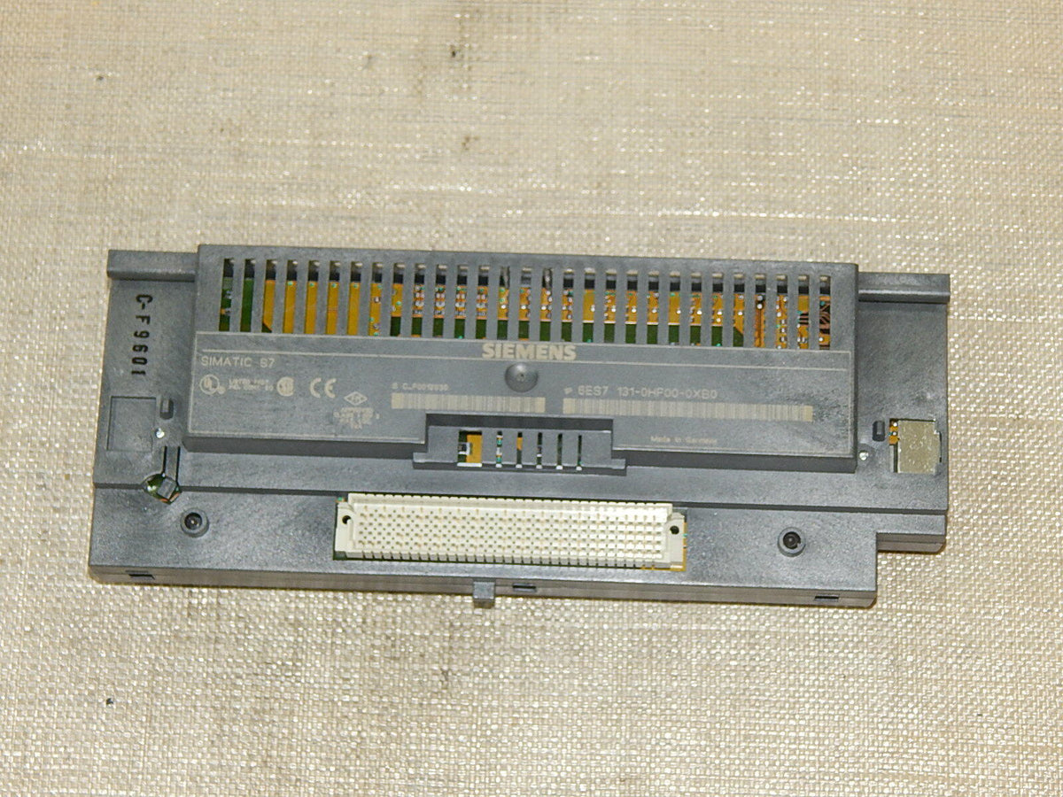 Siemens Simatic S7 ET200B-16DI-AC  6ES7 131-0HF00-0XB0  neuwertig s.Bilder