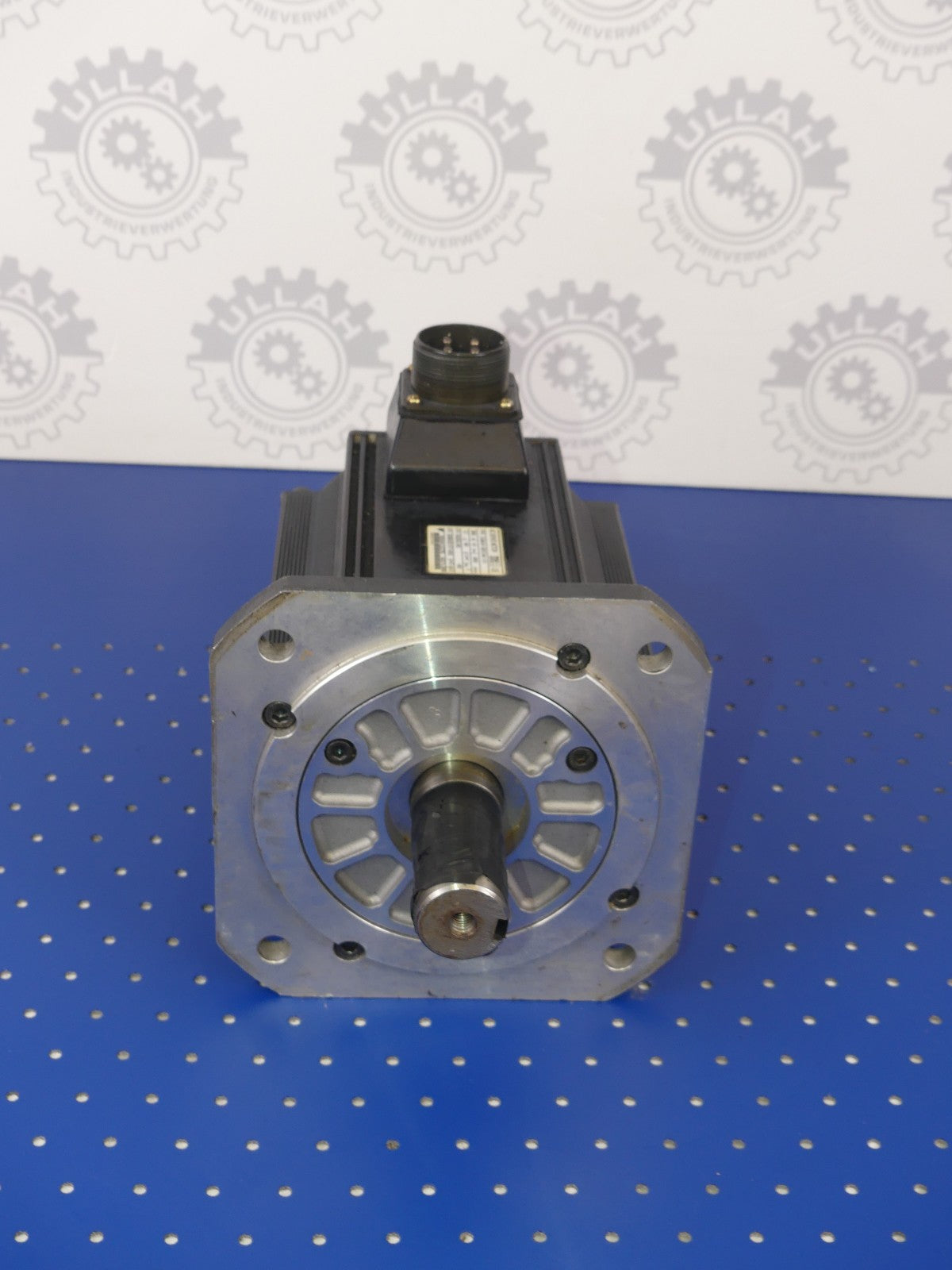 YASKAWA SERVOMOTOR  SGMUH-30DCA61-OY