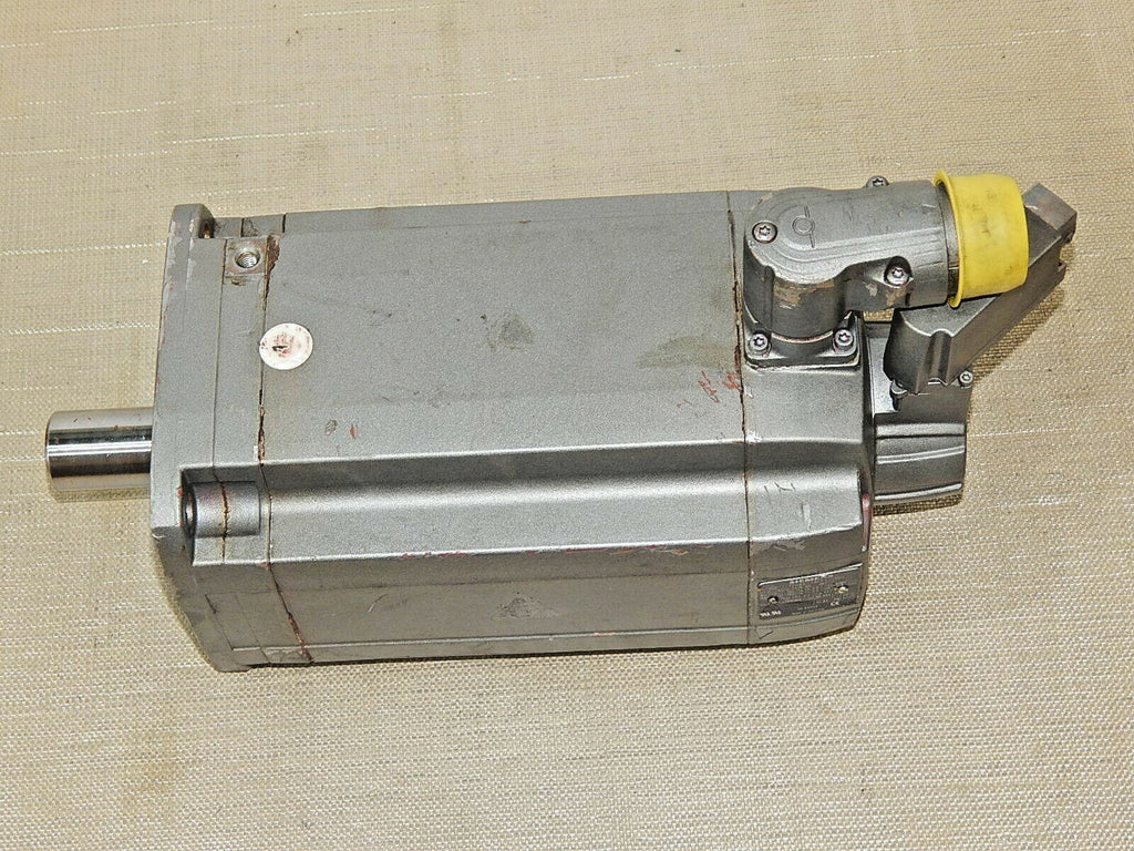  Siemens  Synchronservomotor 1FT7086-1AF71-1DG1  Used