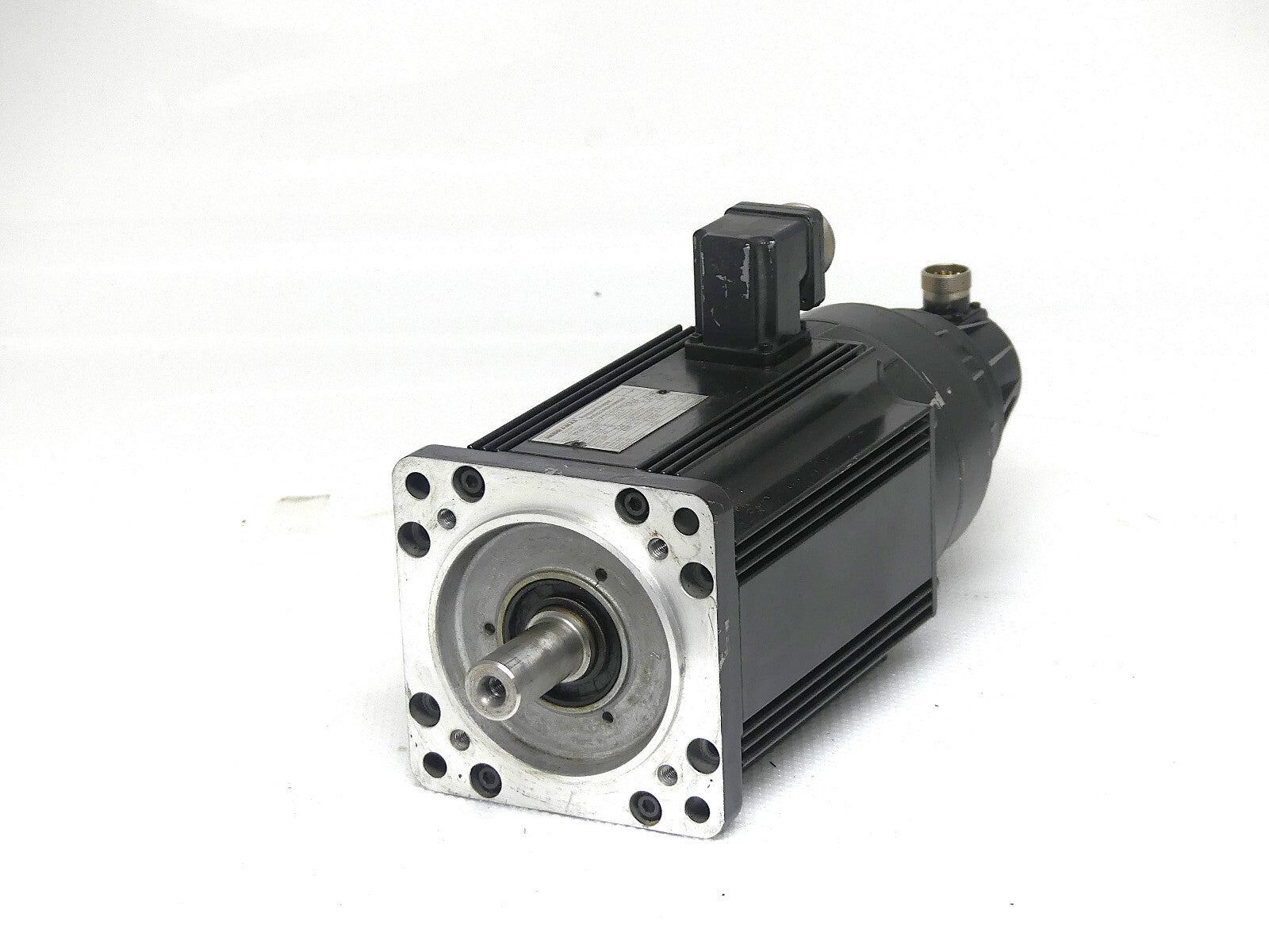 Indramat MAC093A-0-LS-4-C/110-B-0/WI524LX