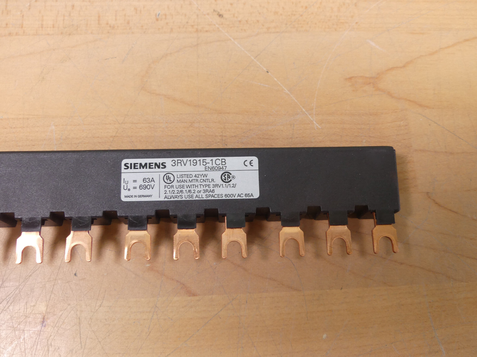 8X Siemens Sammelschiene 3RV1915-1CB