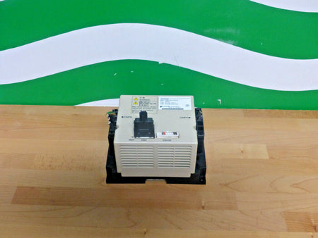 Yaskawa Servopack SGDR-SDA710A01B used s.Bilder