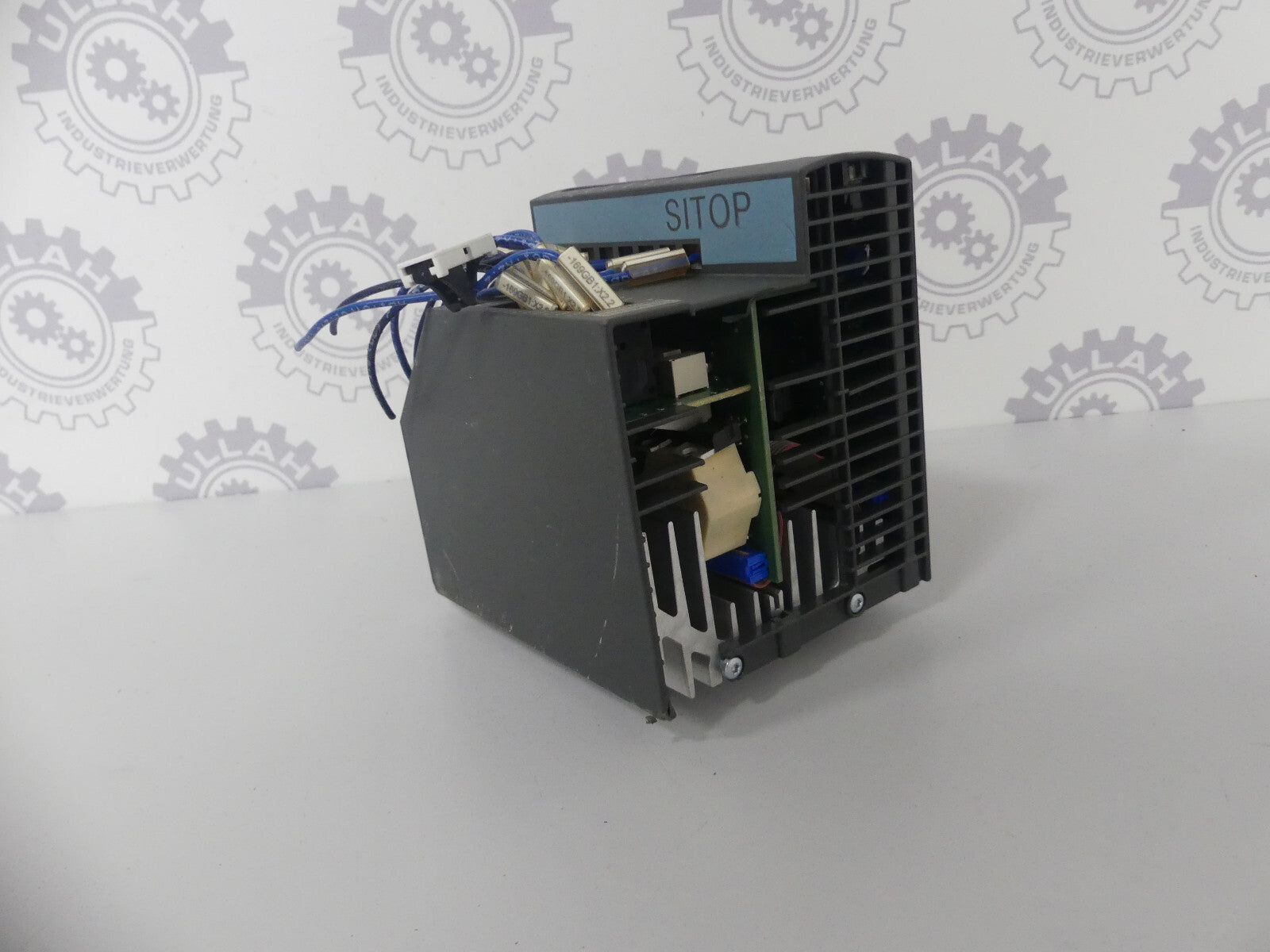 Siemens 6EP1931-2FC42 Leicht beschädigt