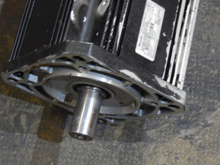 Indramat Rexroth Permanent Magnet Motor MDD112C-N-020-N2L-130GB1 Used