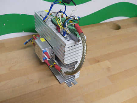 Lenze Frequenzumrichter inverter drive 00384003 AC 230V    316 061